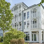 Apartament 305, Seepark