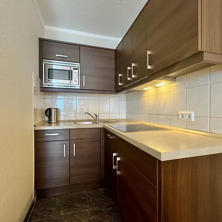 Apartament 305, Seepark